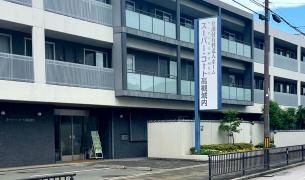 スーパー・コート高槻城内