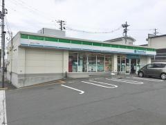 ファミリーマート　南中山一丁目店