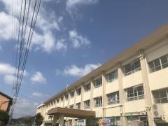 長門石小学校
