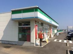 ファミリーマート　日野屋ルート50号店