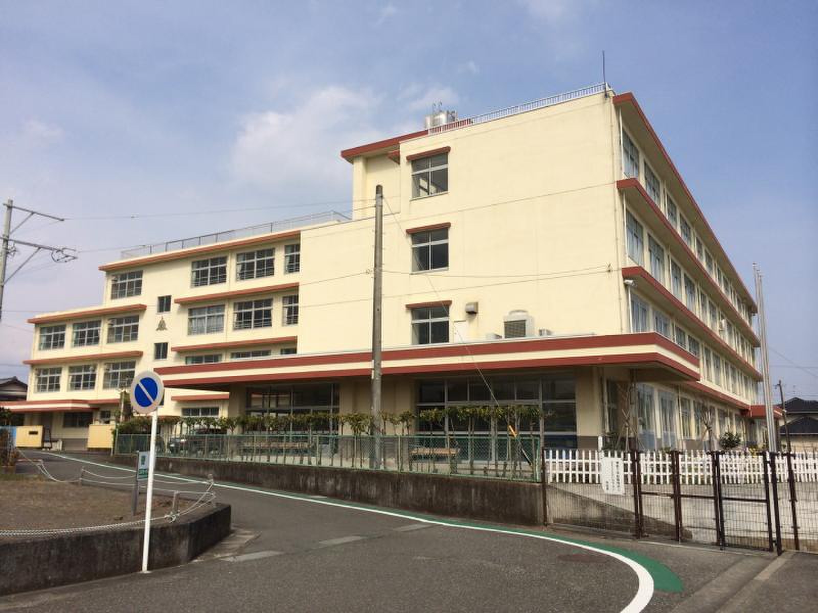大里 東 小学校