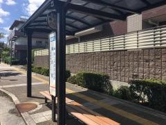 「呉川町」バス停留所