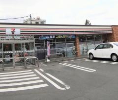 セブンイレブン　八戸ゆりの木通り店