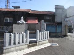 市神社