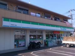 ファミリーマート　早宮四丁目店