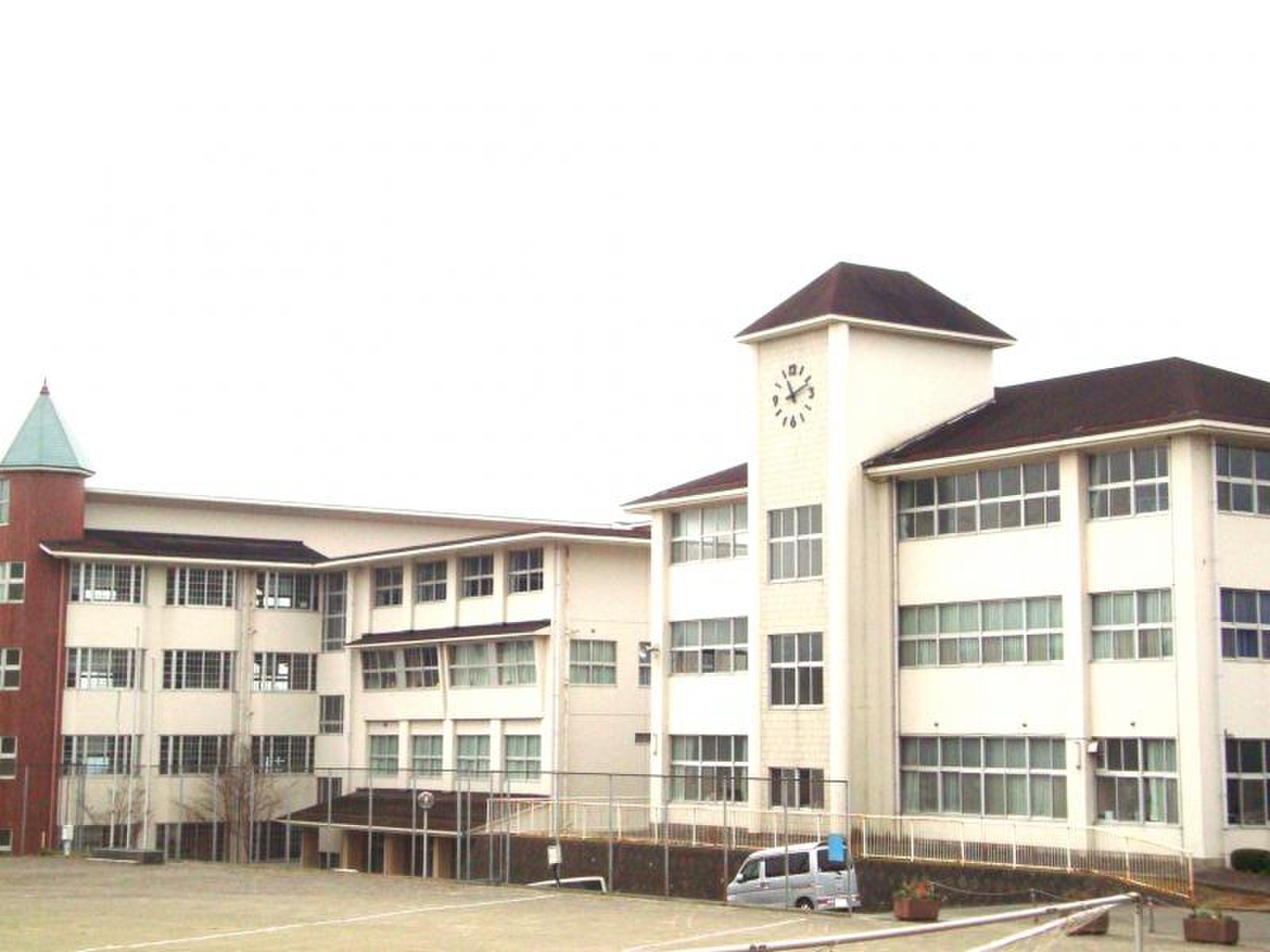 三島 市立 山田 中学校