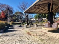 鳴海公園