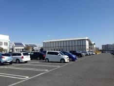 行田市立図書館