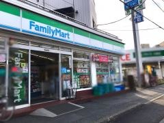 ファミリーマート　アスロード小田栄店