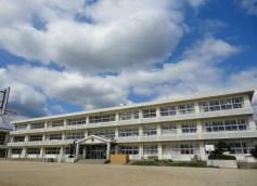 藍見小学校