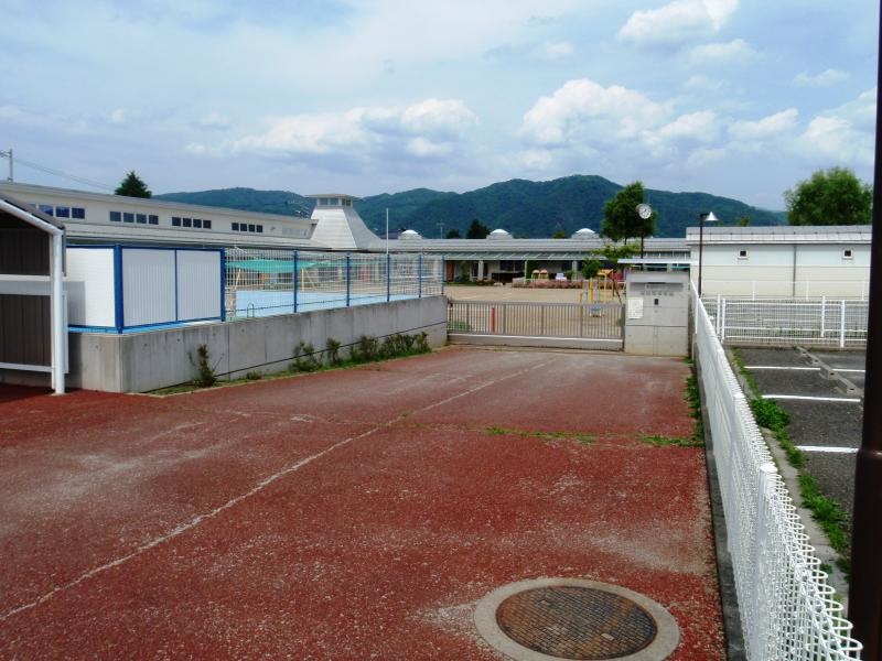正面出入口