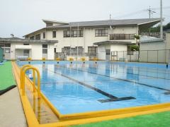 重井小学校