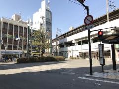 「新城駅前(南口)」バス停留所