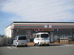 セブンイレブン 鈴鹿伊船町店