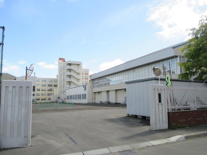 私立札幌大谷中学校