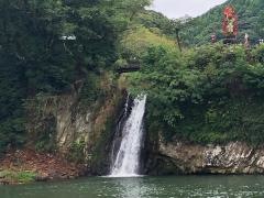 栴壇轟の滝