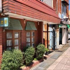 シラトリ喫茶店