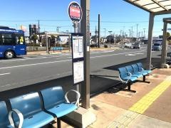 「ピアラシティ」バス停留所