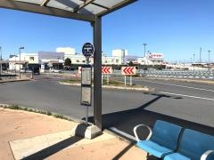 「ピアラシティ」バス停留所