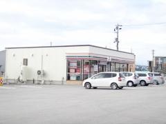 セブンイレブン　黒部沓掛店