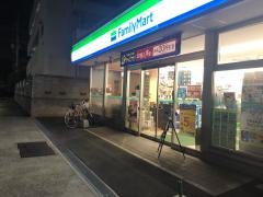 ファミリーマート　尼崎常松店