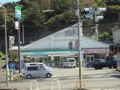 ファミリーマート　阪奈みつがらす店
