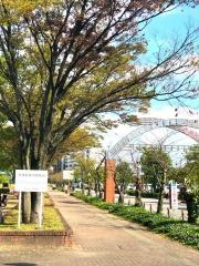 「総合運動公園」バス停留所