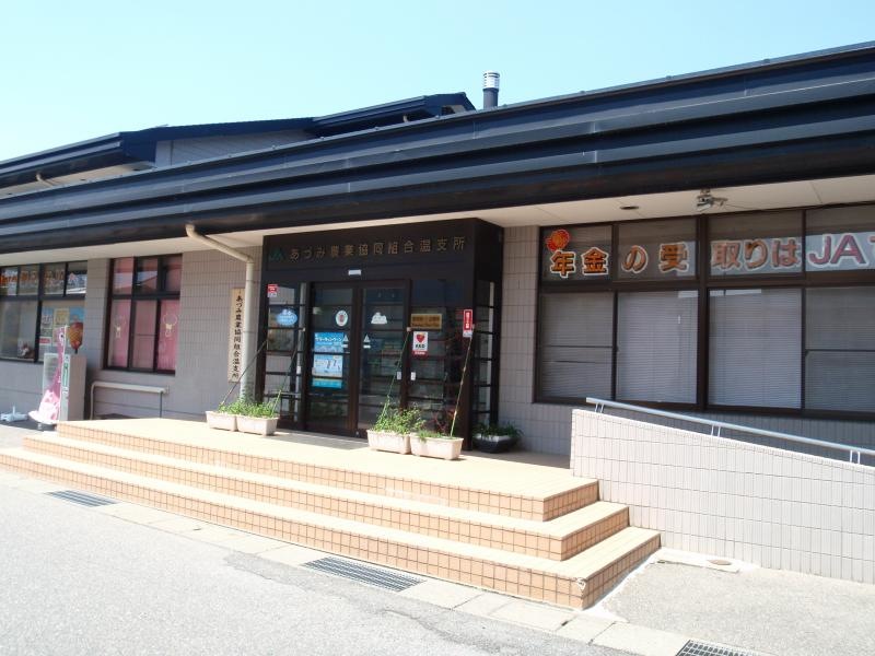 正面出入口