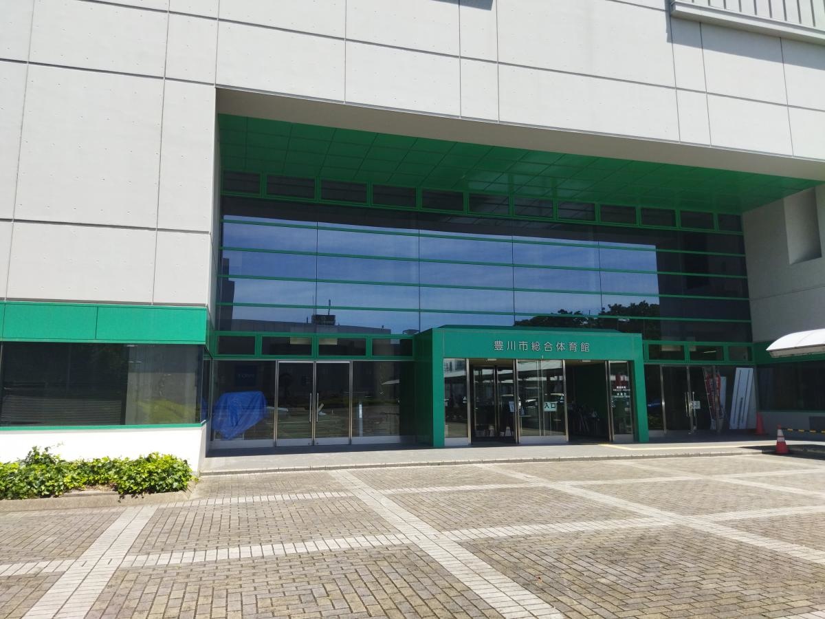 施設の入口