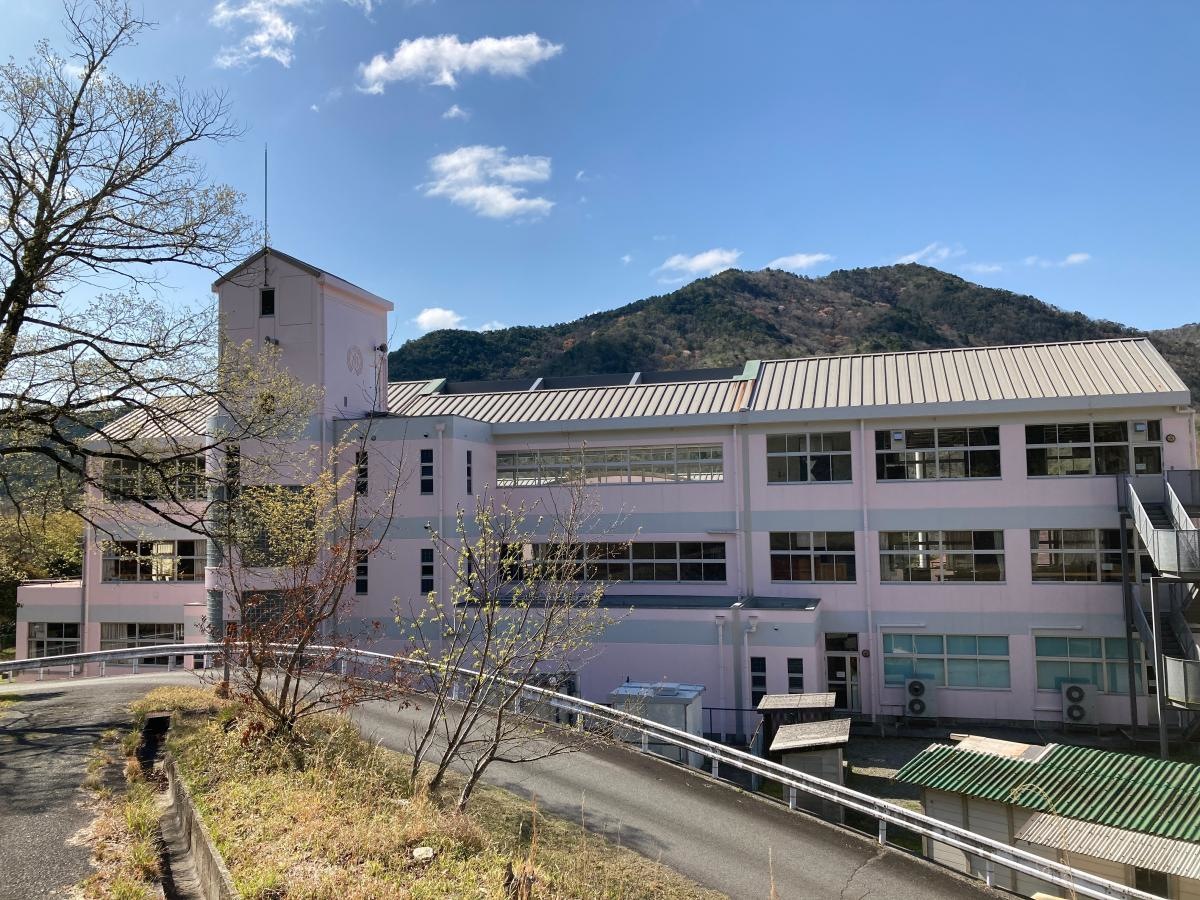 今田小学校