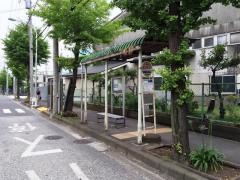 「鳥浜町西」バス停留所