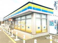 ミニストップ　津雲出島貫店
