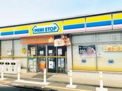 ミニストップ　津雲出島貫店