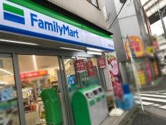 ファミリーマート　横浜石川町店