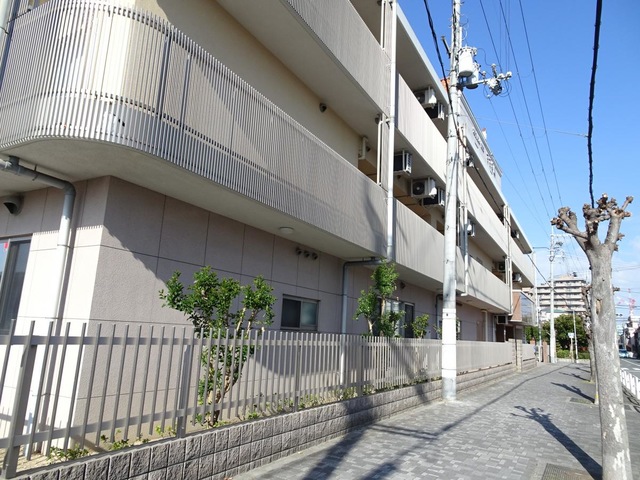 地域密着型特別養護老人ホームすずな園
