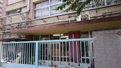 山中小学校