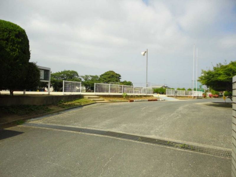 宇島小学校校庭