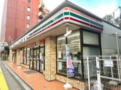 セブンイレブン　港区広尾駅北店
