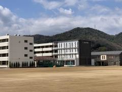 私立金光学園中学校
