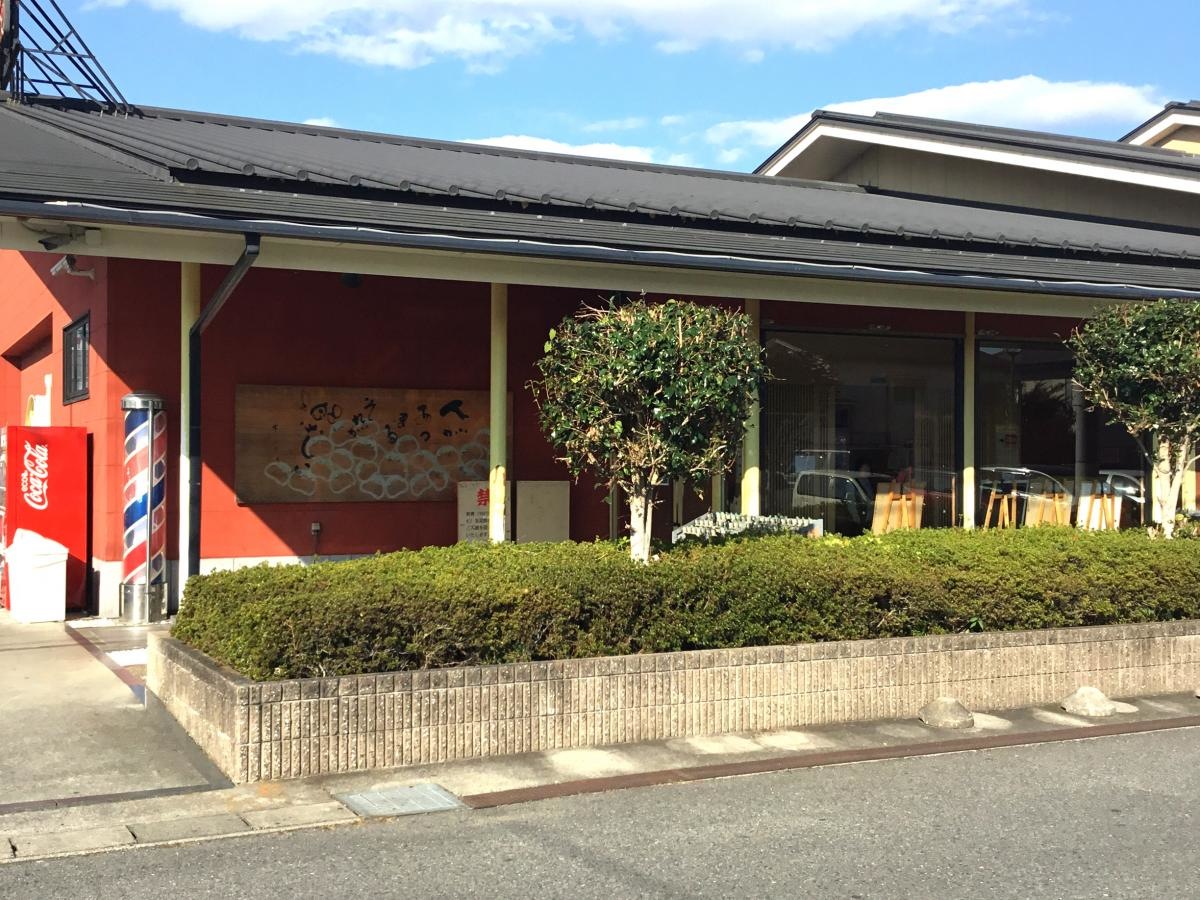 店舗入り口