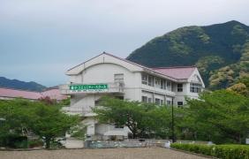 轟小学校