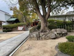 證誠神社