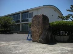山陽小学校