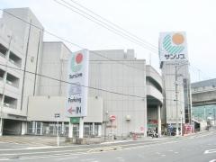 サンリブ　府中店