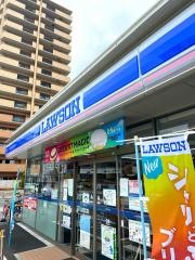 ローソン　東広島西条駅前店