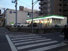ファミリーマート　我孫子駅北口店