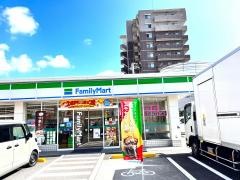 ファミリーマート　広島北新地店