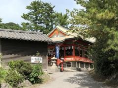 月読神社