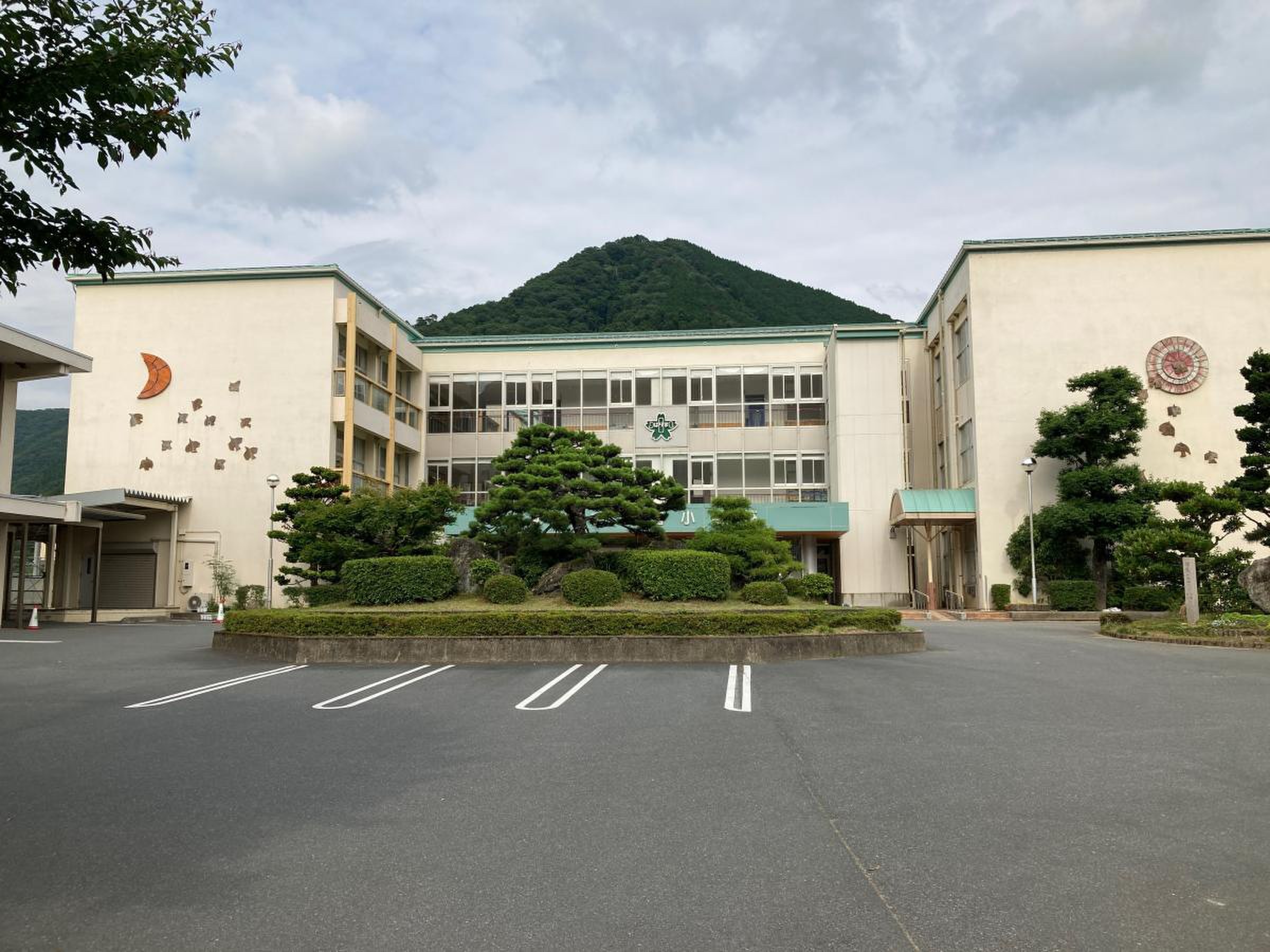 宍粟市立はりま一宮小学校