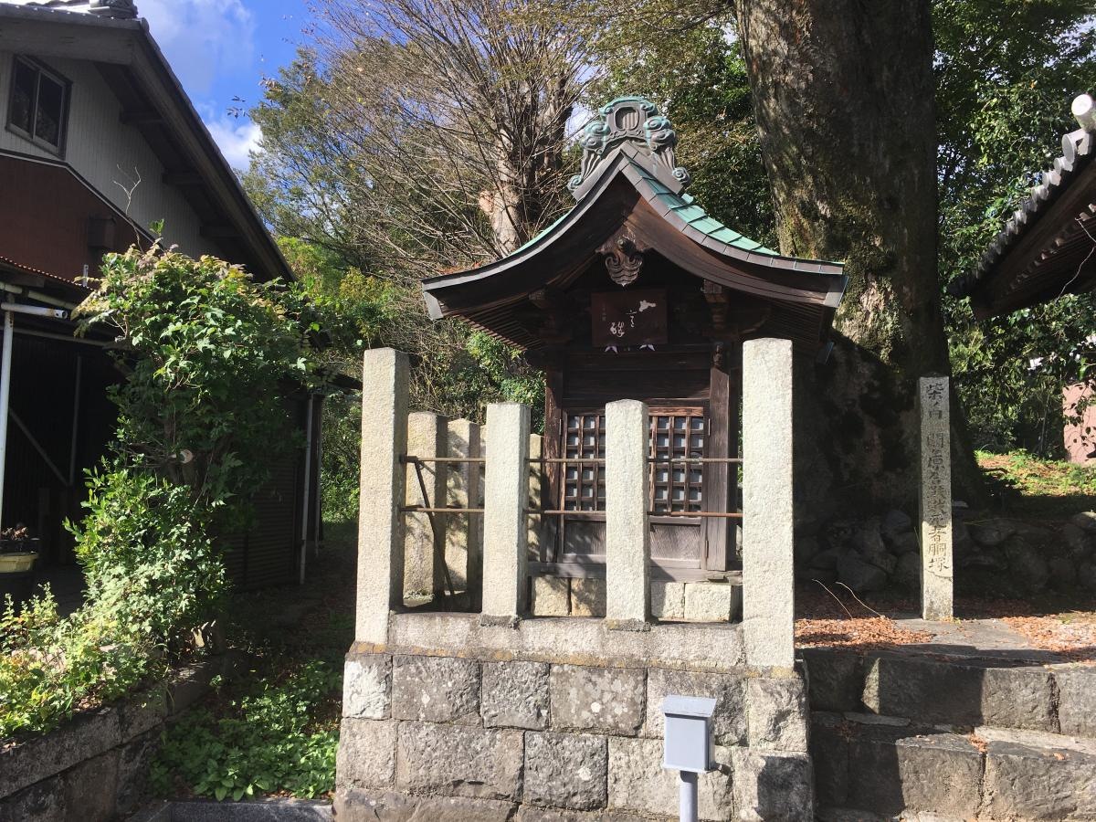 お堂